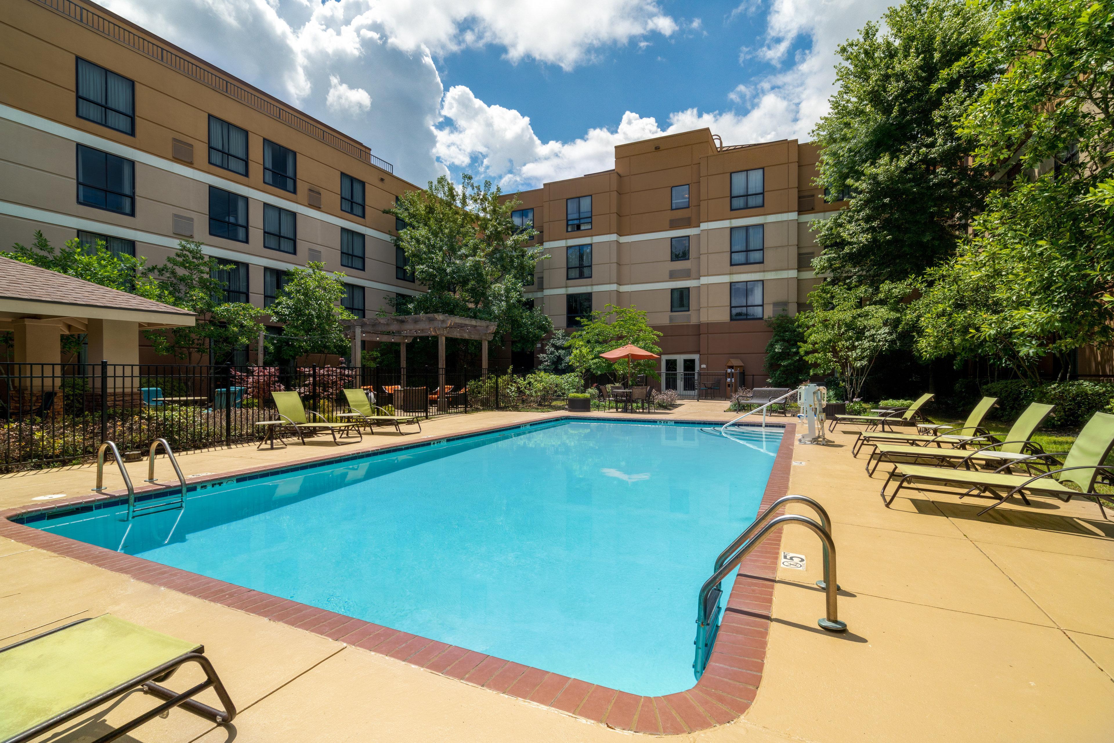 Staybridge Suites Memphis-Poplar Ave East By Ihg Bagian luar foto